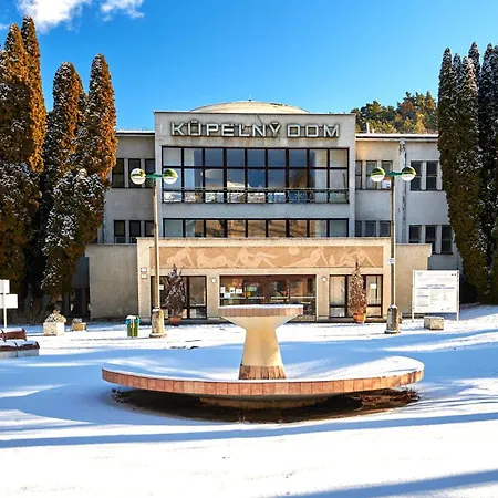 Palace - Kupele 3* Szliács