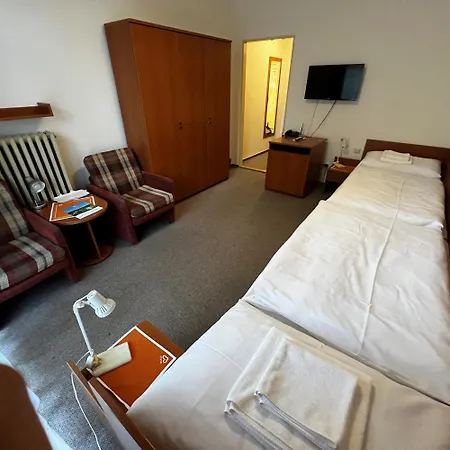 Palace - Kupele Szliács