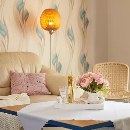 Palace - Kupele Szliács