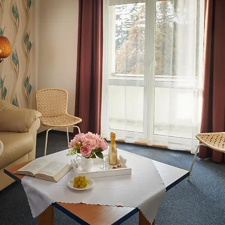 Szálloda Palace - Kupele Szliács