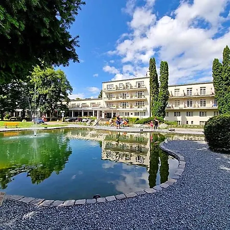 Hotel Palace - Kúpele Sliač